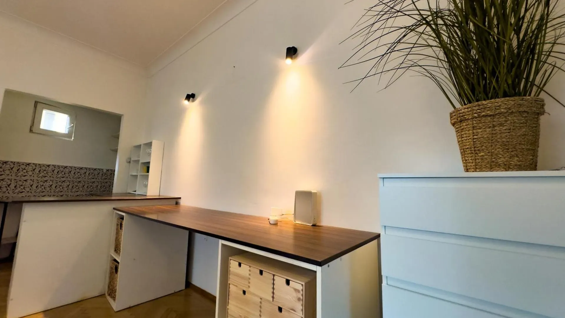Central Retreat Apartments Bucharest 0*,  Romania